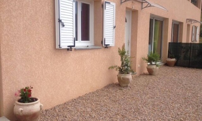 Bastelicaccia Apartamento | F3, idealmente situado entre el mar y las montañas. Cerca de Ajaccio y Porticcio