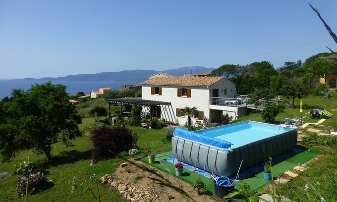 Calcatoggio Casa | F3 de 80m², piscina con vistas al mar y las montañas Llegada posible semana