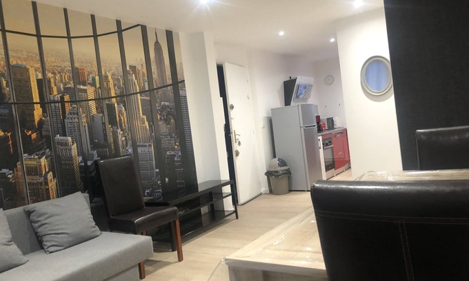 Deville-les-Rouen Apartamento | F3 with 3 BEDS + Free Parking