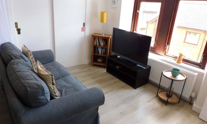 Shawlands Apartamento | Fab studio apt in Southside, close to shops,cafes & bars