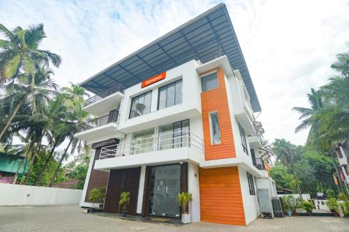Benaulim Hotel | FabExpress Holiday Suites - Nr Benaulim Beach