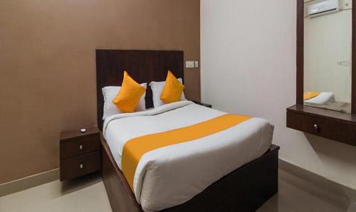 Banjara Hills Hotel | FabExpress R Inn