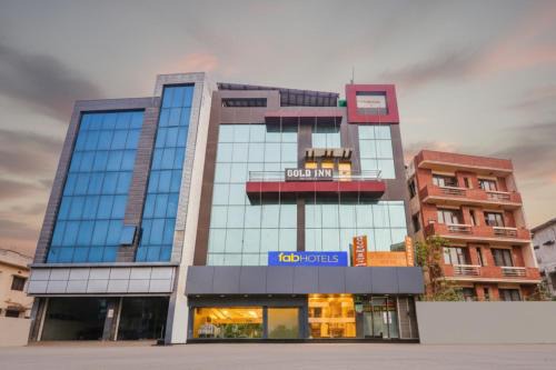 Janakpuri Hotel | FabHotel Gold Inn Janakpuri