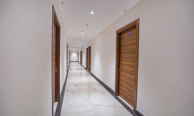 Kharar Hotel | Fabhotel Hc Mohali Inn