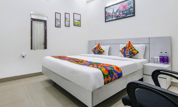 Sector 70 Hotel | Fabhotel Indigo