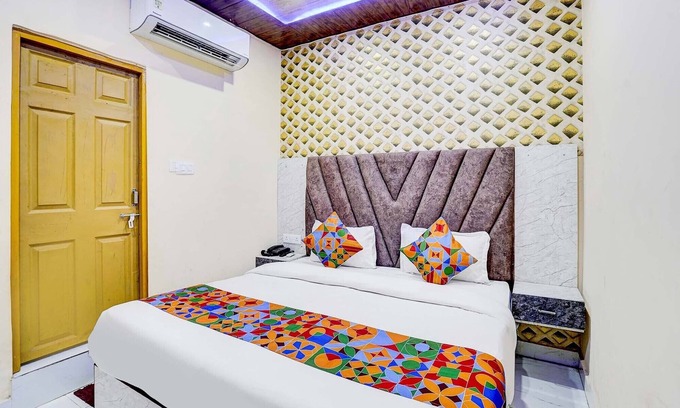 Kanpur Hotel | Fabhotel Ratraksh