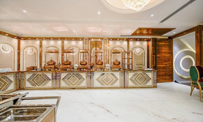 Ludhiana Hotel | FabHotel Rolt