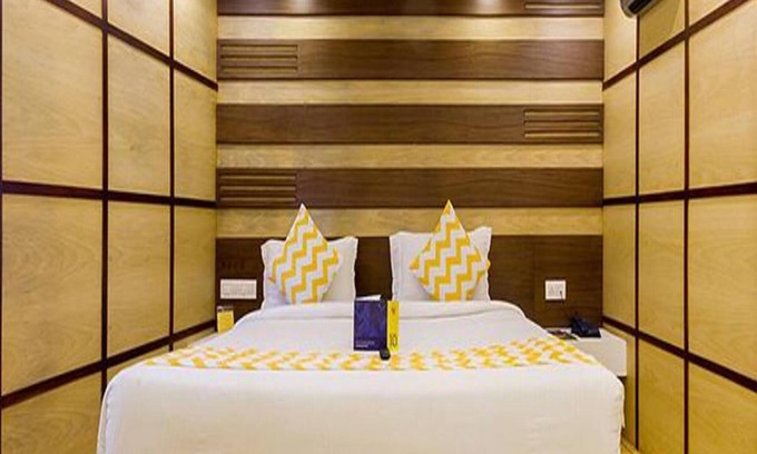 Ooty Hotel | Fabhotel Sholas Residency I