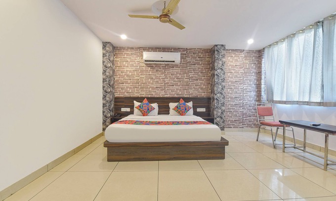 Jhotwara Hotel | Fabhotel Sky Blue