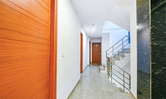 Dwarka Hotel | Fabhotel Sparkling