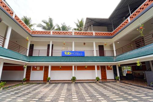 Kovalam Hotel | Fabhotel Star Inn Plus - Nr Kovalam Beach