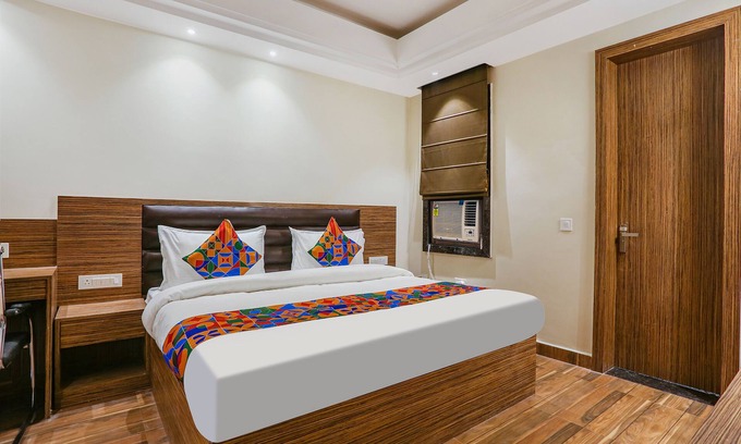 Kanpur Hotel | Fabhotel Stargaze
