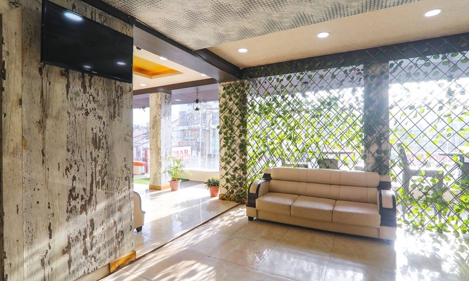 Danapur Hotel | Fabhotel The Kumar Inn