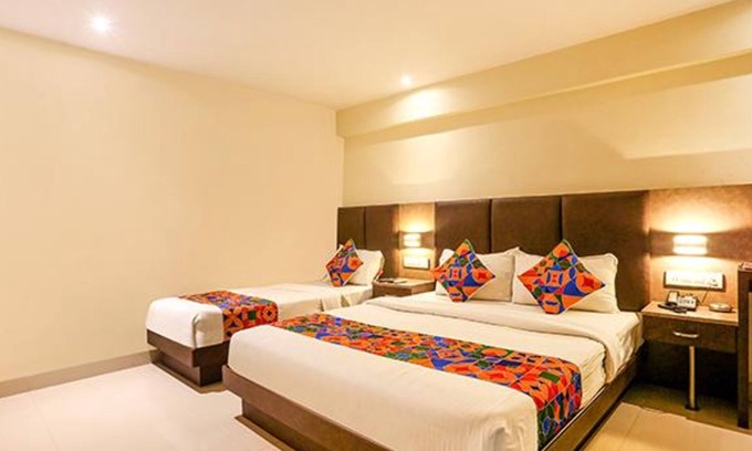 Sakinaka Hotel | Fabhotel West Inn