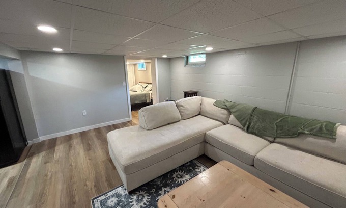 Exeter Apartamento | Fabulous 1-bedroom apartment in Exeter centrally located < 1 mile from downtown