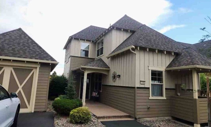 Redmond Cabaña | Fabulous 2-bedroom cottage with AC in Redmond