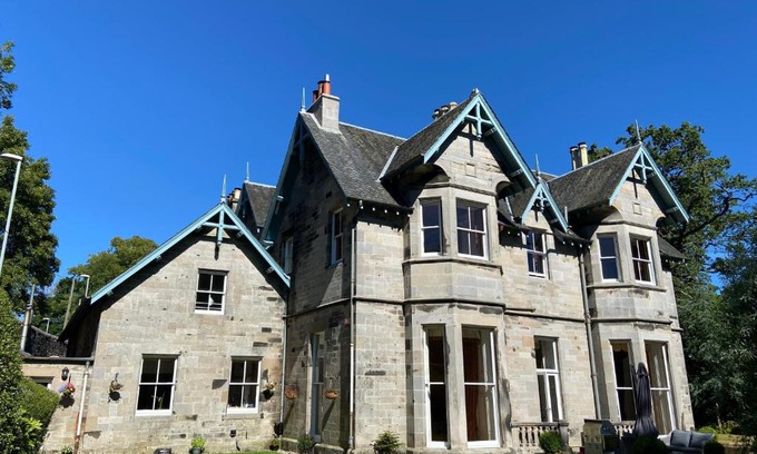 Auchendinny Casa | Fabulous 2 Bedroom House just outside Edinburgh