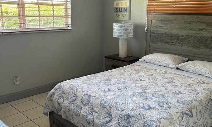 Westchester Casa | Fabulous 3-bedroom house with AC in Miami, located close to Coral Gables.