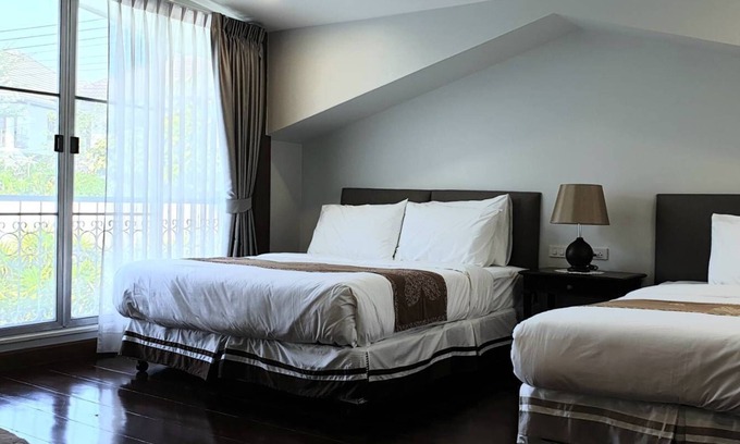 San Sai Casa | Fabulous 4-bedroom house with AC in Chiangmai