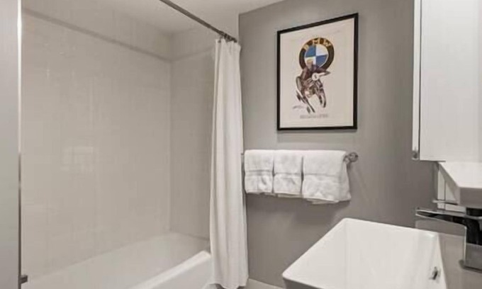 West End Casa | Fabulous 4 Bedroom Townhome, Aspen, Patio, Balcony