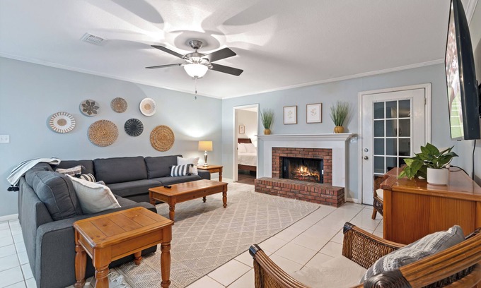 Killearn Lakes Cabaña | Fabulous 4-bedroom home in NE Tallahassee