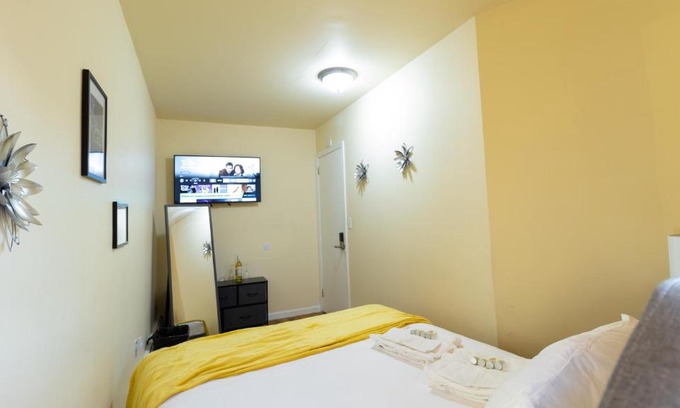 Queens Apartamento | Fabulous Bedroom for 2 people in Elmhurst, NY
