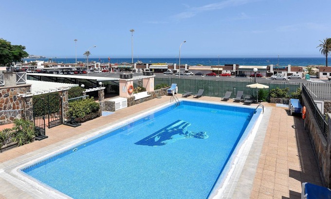 Playa del Inglés Chalet De Esquí | Fabuloso chalet en Playa del Inglés cerca de la playa