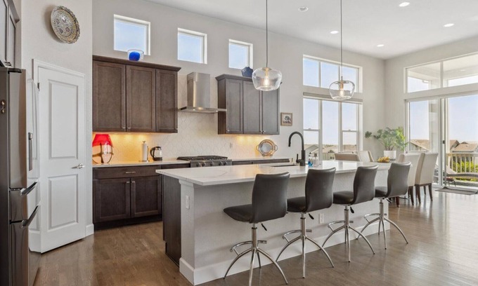 Arvada Casa | Fabulous foothill escape