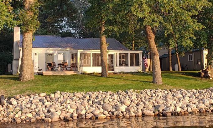 Osakis Cabina | Fabulous Get Away Northern Minnesota Authentic Cabin