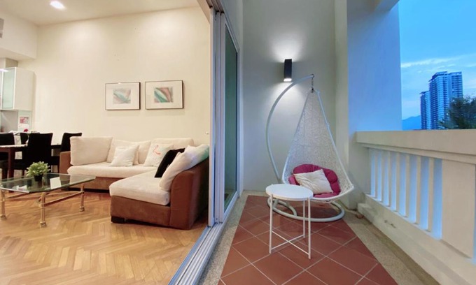 Seri Tanjung Pinang Apartamento | Fabulous Modern MarinaSuite with Pool View at StraitQuay by The Sea