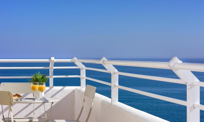 San Roque Apartamento | fabulous sea view - a pie de playa-