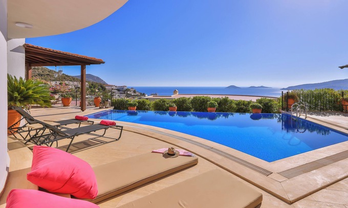 Kalkan Villa | Impresionante villa. Fabuloso entorno. Ubicación Pacífica. Impresionantes vistas al mar.