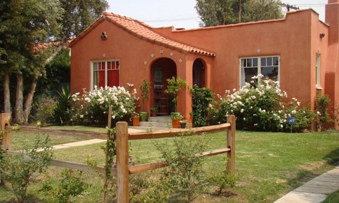 Mar Vista Casa | FABULOSO ESTILO ESPAÑOL INICIO EN MAR VISTA CERCA DE LA PLAYA