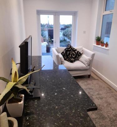 Blackpool Casa | Fabulous terrace cottage