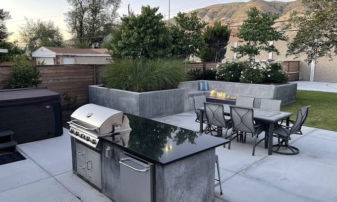 Rose Park Casa | Fabulous Urban Oasis w/hot tub and private backyard!