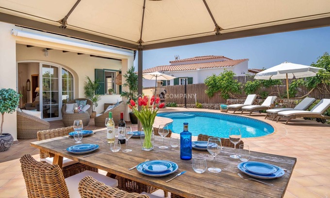 Cala en Porter Villa | Fabulosa Casa a 10 Minutos de la Playa