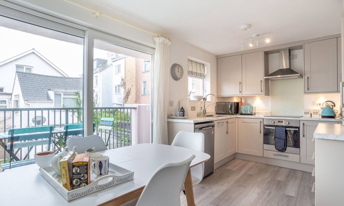Mylor Churchtown Apartamento | Fabuloso apartamento reformado y bien equipado en el centro de Falmouth