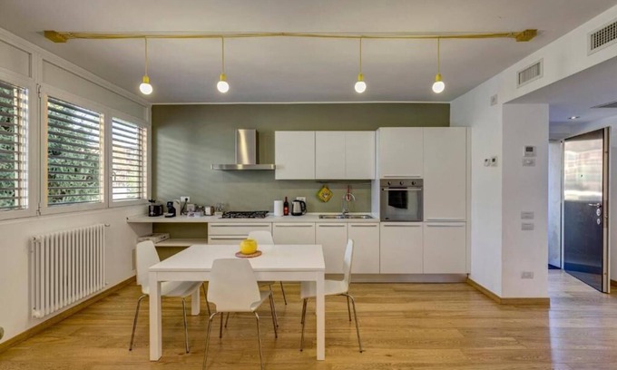 San Siro Apartamento | Facing San Siro Stadium 6 beds 300meters from the metro with garage