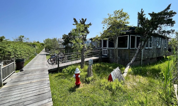 Fair Harbor Casa | Fair Harbor Living - Barefoot Beach Getaway