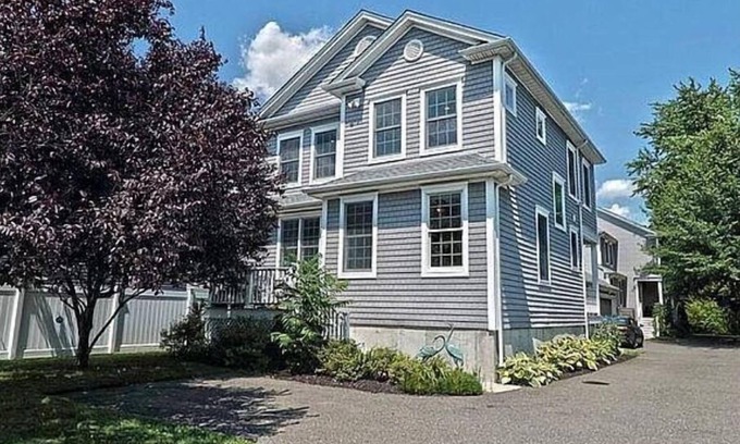 Fairfield Casa | Fairfield Beach House