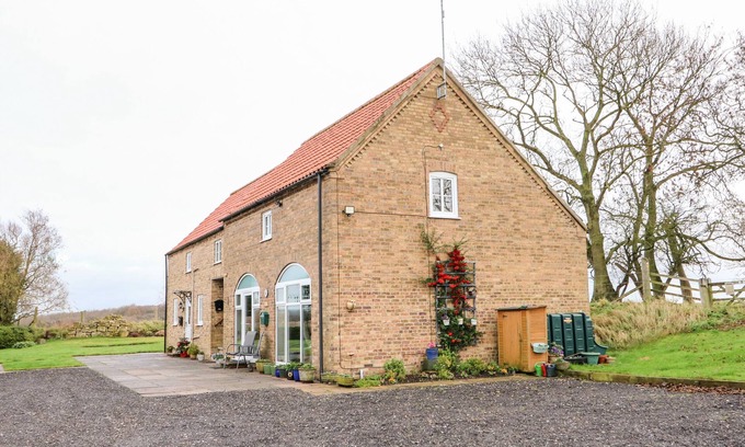 Lincoln Cabaña | FAIRFIELD COTTAGE, pet friendly, with a garden in Lincoln