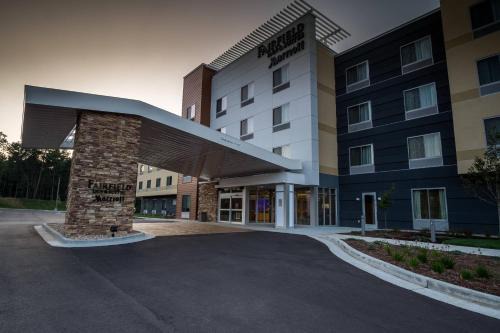 Lake Delton Hotel | Fairfield Inn & Suites by Marriott Wisconsin Dells
