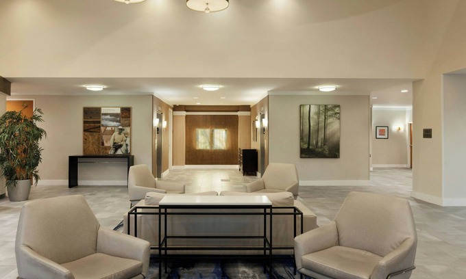 Flagami Hotel | Fairfield Inn & Suites by Marriott Miami Airport South