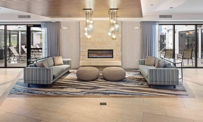 Pacific Beach Hotel | Fairfield Inn & Suites by Marriott San Diego Pacific Beach