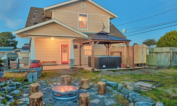 Samoa Casa | 🩴🌲Fairhaven Retreat: Enjoy serenity and ocean breeze at this family friendly coastal home!