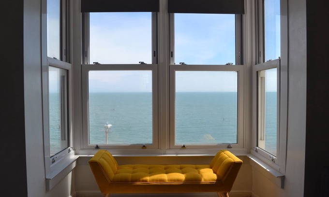 Folkestone Cabaña | Fairlight View