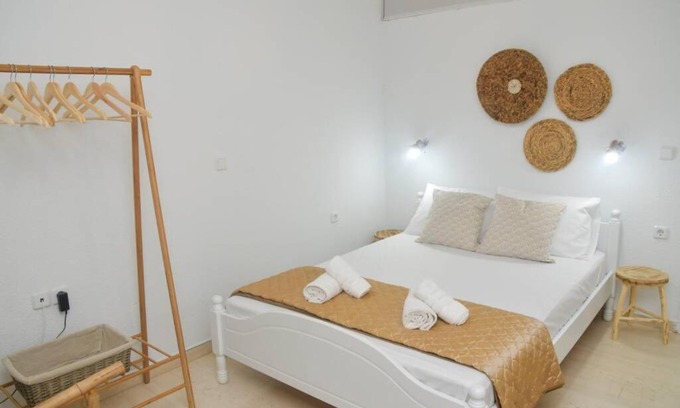Loutraki-Agioi Theodoroi Apartamento | ''Fairy House Loutraki''