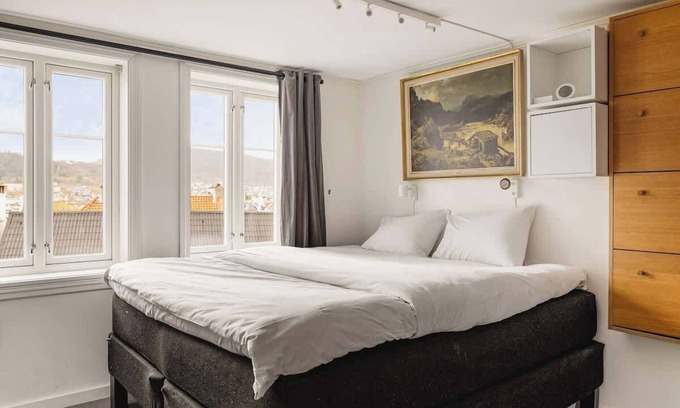 Sentrum Condominio | Fairytale Surroundings - 450m to the Train Station