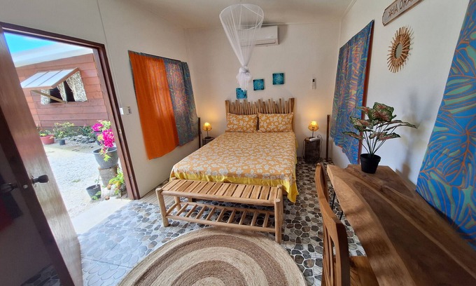 Rotoava Chalet De Esquí | FAKARAVA - Bungalow SeaBreeze 1