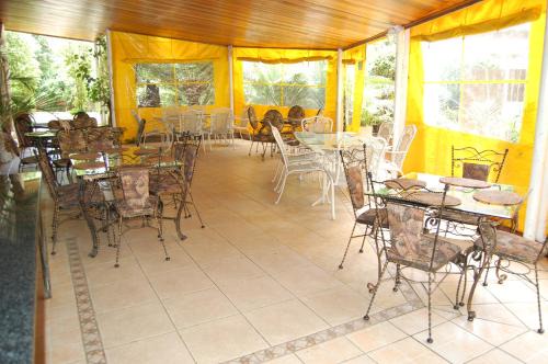Gaborone Hotel | Falcon Crest Suites